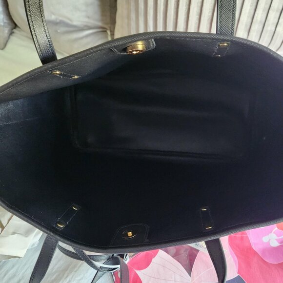 Trina Turk Pink Floral Tote, NWT - Picture 5 of 7